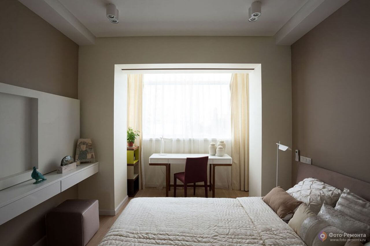 Дизайн спальни с балконом