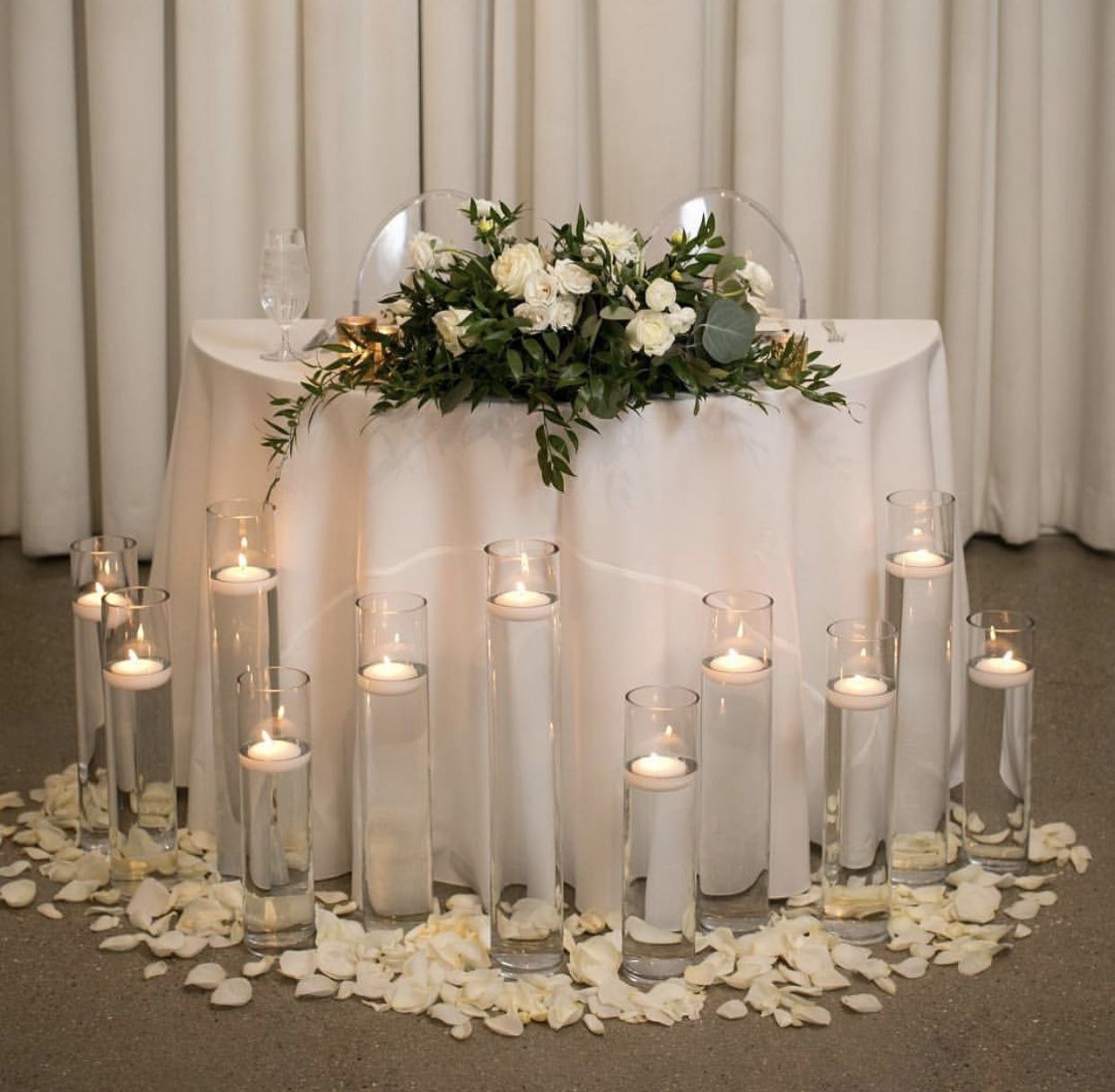 композиция на стол жениха и невесты своими руками