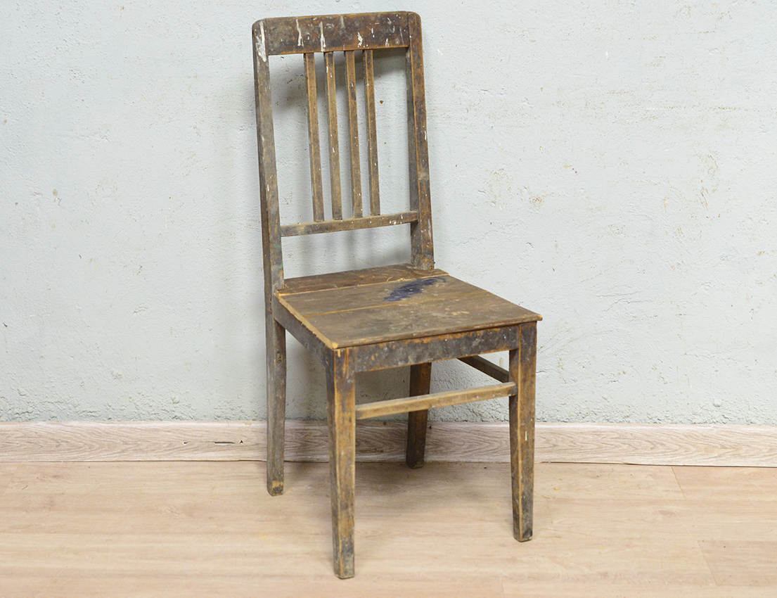 Стул снизу. Стул Советский снизу. Старинные советские стулья деревянные. Стул СССР. Старый стул.